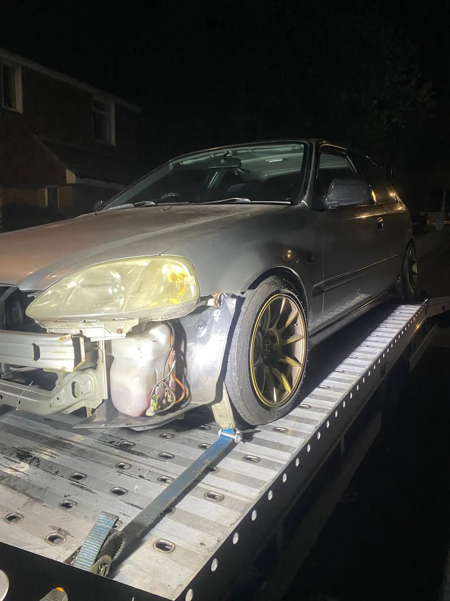 Professional car recovery service in London